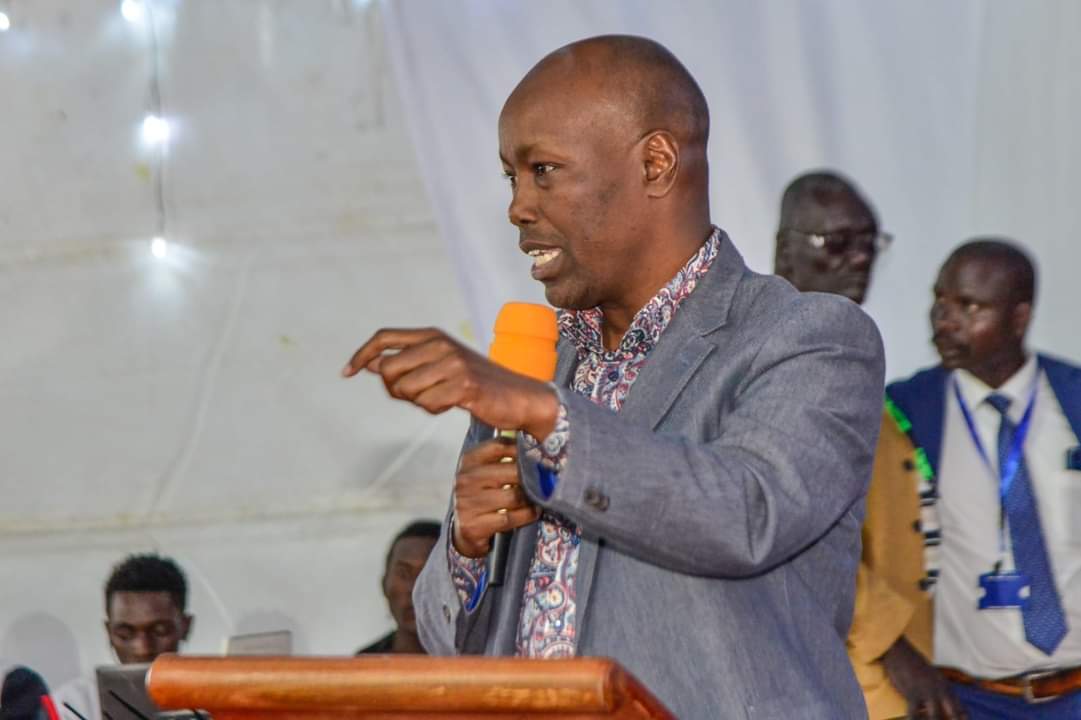 Lee Kinyanjui's new poem causes a stir online