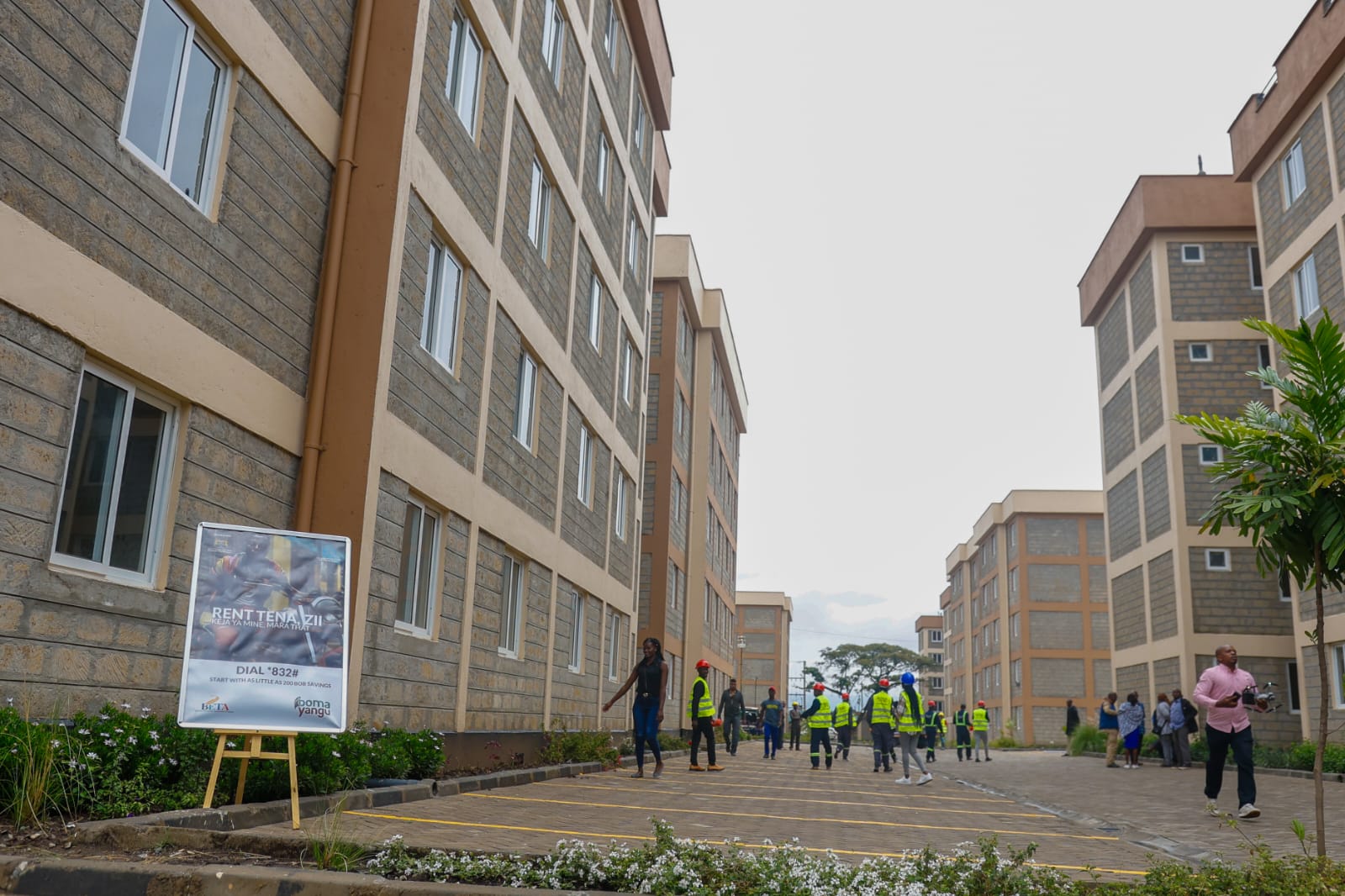 Ruto Hands Over House Keys To Families In Nakuru After Completion Of